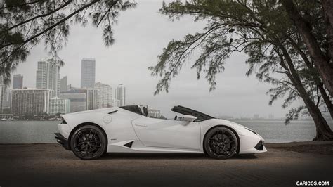 Lamborghini Huracán LP 610-4 Spyder | 2016MY (White in Miami) | Side