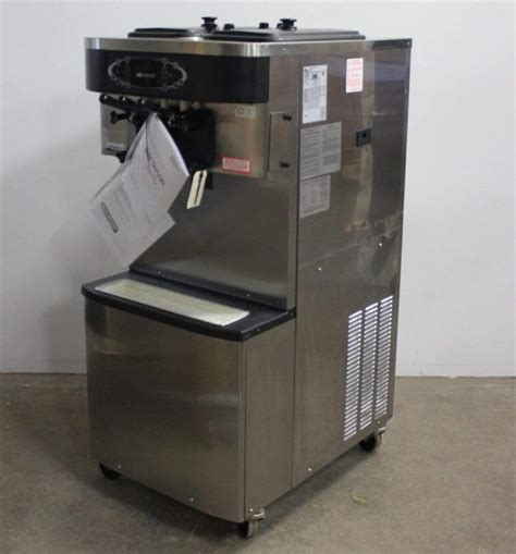 TAYLOR C713-33 Soft Serve Ice Cream Machine | Ice Cream Machines