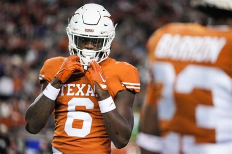 Ryan Watts Is Running It Back For Texas In 2024 - Sports Illustrated Texas Longhorns News ...