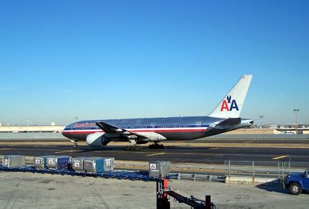 American Airlines seguirá promoviendo a Panamá - ElCapitalFinanciero ...