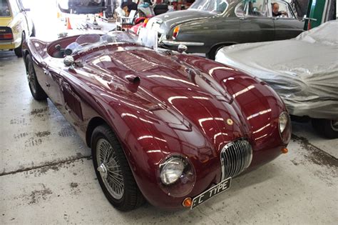 Aussie Old Parked Cars: 1951 Jaguar C-Type Replica