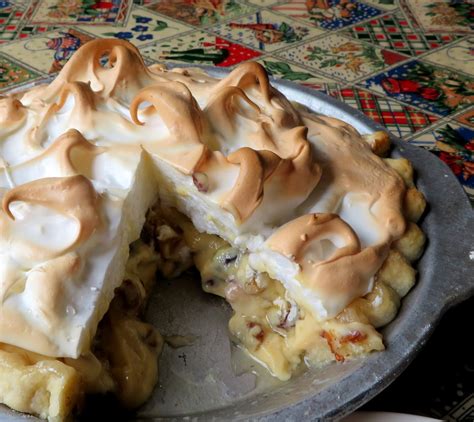 Raisin & Sour Cream Meringue Pie | The English Kitchen