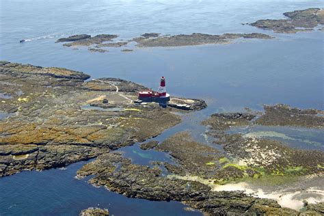 Longstone Lighthouse in Bamburgh, GB, United Kingdom - lighthouse ...