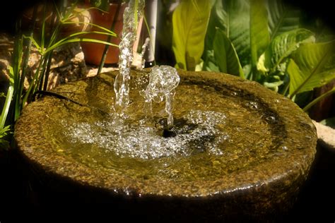 Gorgeous Indoor Water Fountains That Will Make You WET Yourself