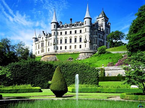 Dunrobin Castle, Golspie, Scotland background 🔥 Download Free pictures