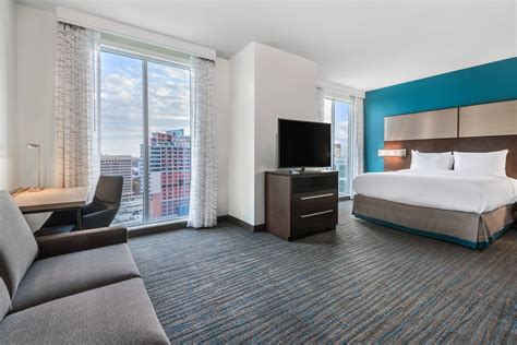 Pet Friendly Hotels Charlotte NC | Residence Inn Charlotte City Center