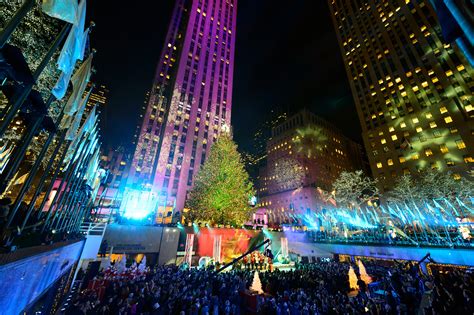 Rockefeller Center Christmas Tree guide plus what to do nearby