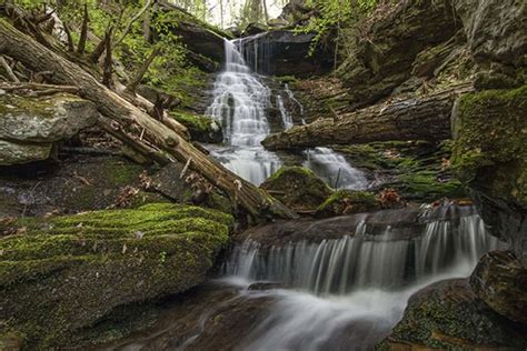 10 Must-See Waterfalls Near Worlds End State Park