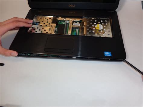 Dell Inspiron 3520 Screen Replacement - iFixit