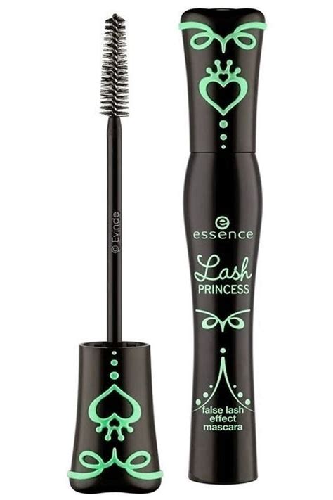 10 Best Hypoallergenic Mascaras for Sensitive Eyes 2022