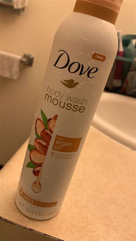 New Dove body wash mousse! Smells amazing! Bath And Body Care, Body Skin Care, Dove Body Wash ...