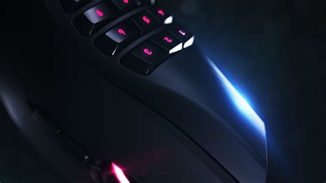 Razer Naga Epic Chroma on Behance