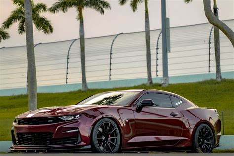 Chevrolet 6th Gen Camaro SS with 19" SM-10 Wheels in Satin Black