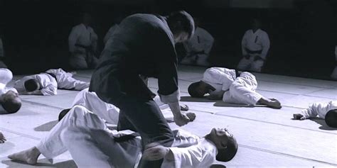 Donnie Yen's 10 Best Martial Arts Fight Scenes, Ranked