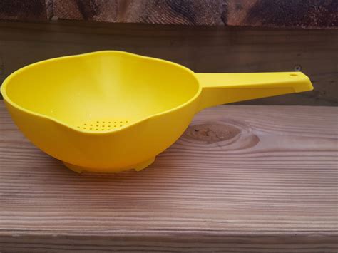 Vintage Tupperware Colander / Strainer / Colander / Yellow / Kitchen ...