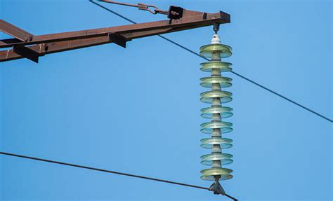 Types of Insulators in Overhead Lines: The Ultimate Guide (2022)