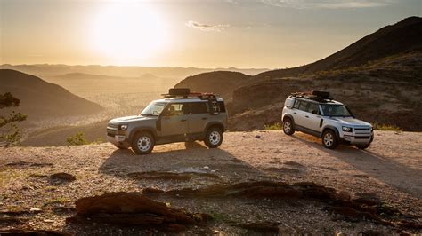 Wallpaper : Land Rover, defender, car, vehicle, SUV, off road, 4x4, desert, sunset 3840x2160 ...