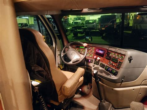 Freightliner Cascadia Evolution Interior