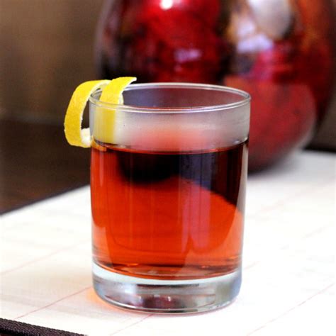 10 of the Best Absinthe Drinks with Recipes - Only Foods