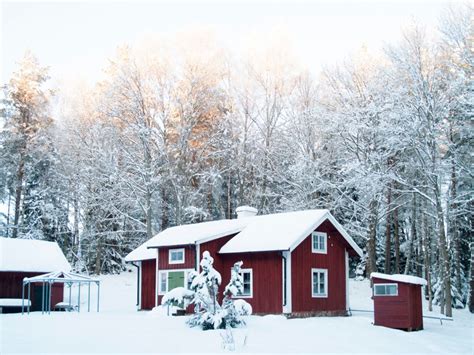 A lot of houses in Sweden are red - Study in Sweden