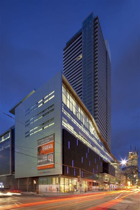 TIFF Bell Lightbox / KPMB Architects | ArchDaily