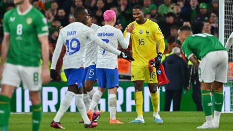 EN DIRECT - Irlande-France: le coup de gueule de Dugarry sur le jeu ...