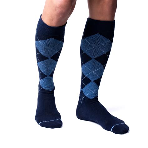 Classic Argyle | Knee-High Compression Socks For Men | Dr. Motion