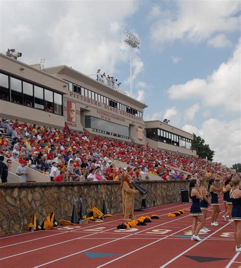 Pittsburg State University Stadium Skyboxes | GMCN Architects