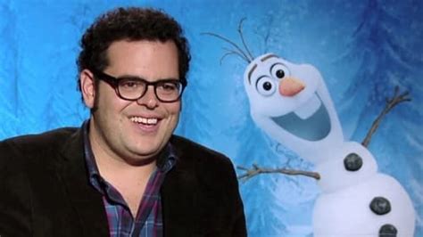 Frozen Exclusive: Josh Gad Sings Praises of Being Olaf! - Movie Fanatic