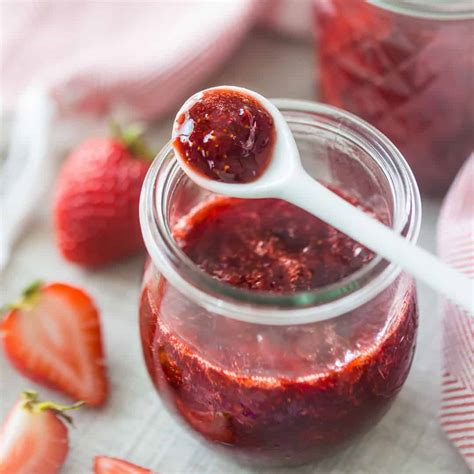 Homemade Strawberry Jam: easy recipe, no pectin -Baking a Moment