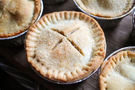 Mini Apple Pies - An Easy Recipe for Individual Apple Pies