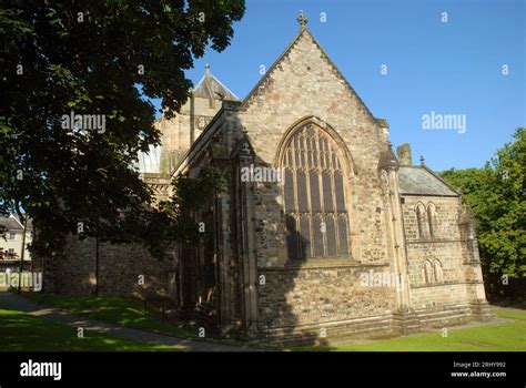 Cadeirlan Bangor Cathedral, Bangor, Gwynedd, Wales Stock Photo - Alamy