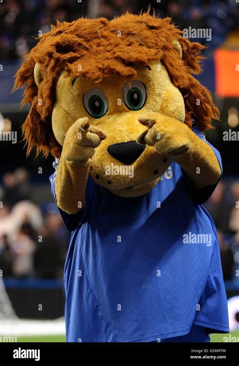 Stamford the lion hi-res stock photography and images - Alamy