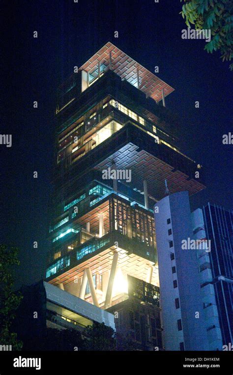 Antilia residence mumbai india hi-res stock photography and images - Alamy