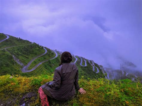 Zuluk Travel Guide - An Offbeat Place in Sikkim - Devil On Wheels™