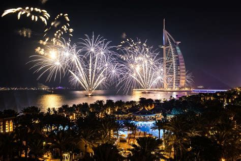 New Year’s Eve Fireworks in Dubai (2022-2023)