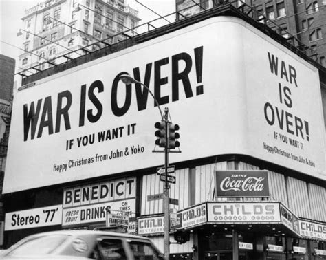 The Story of... 'Happy Xmas (War is Over)' by John Lennon - Smooth