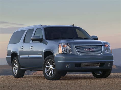 2007 GMC Yukon XL Denali (Avant) | GMC Division de General Motors | Automobile du Monde ...