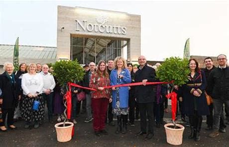 Notcutts officially opens Brampton garden centre | HortWeek