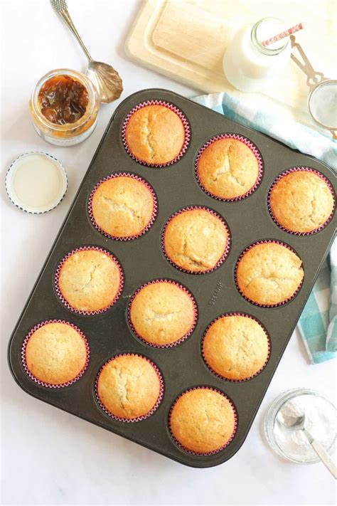 Easy Mincemeat Muffins Recipe - Effortless Foodie