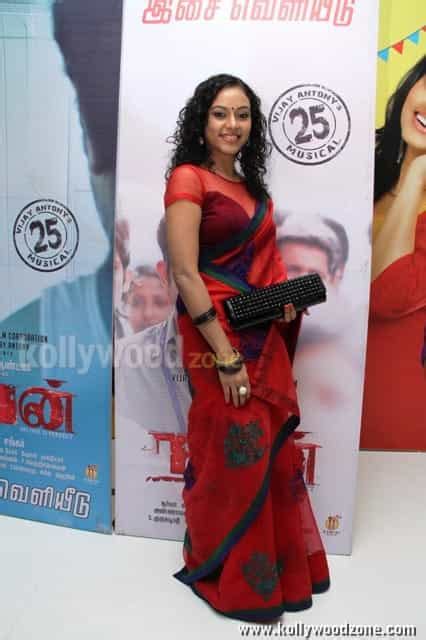 Sexy Rupa Manjari In Saree Pictures 01 (128051) | Kollywood Zone