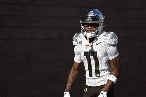 Troy Franklin draft projection: 3 best NFL landing spots for Oregon WR