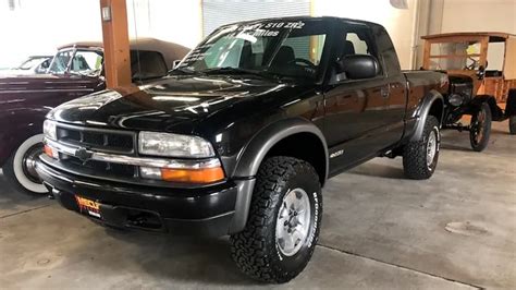 2003 Chevrolet S10 LS ZR2 Pickup VIN: 1GCCT19X338285082 - CLASSIC.COM