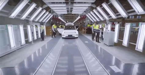 Sneak peek inside Tesla Gigafactory 3 in official video - Electrek