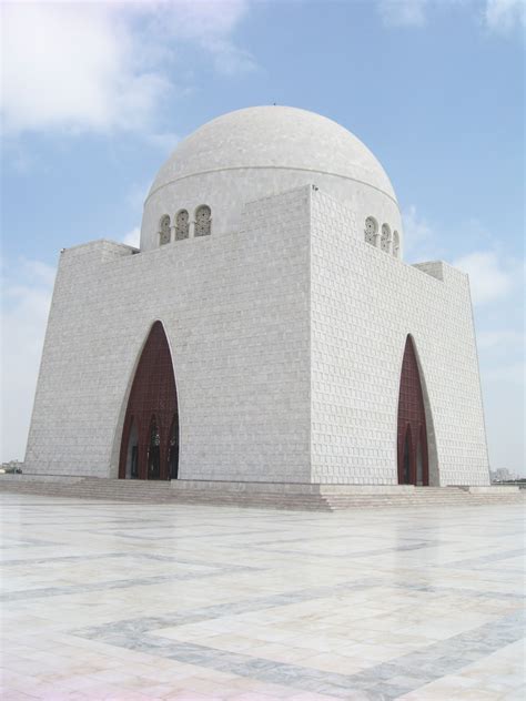 Jinnah Mausoleum - Mazar-e-Quaid : Introduction of Jinnah Mausoleum