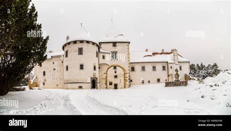 Varazdin Old Town and Castle Stock Photo - Alamy