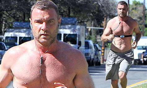 Liev Schreiber Ray Donovan Shirtless