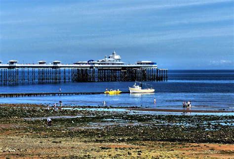 Llandudno Pier Wales | Britain Visitor - Travel Guide To Britain