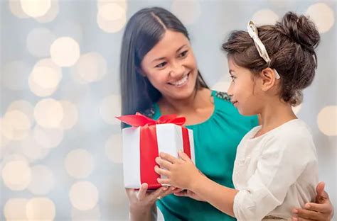 Understanding The Science Behind Giving Gifts - Caapus