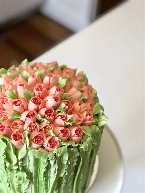 Beautiful Buttercream Tulip Cake With Russian Piping Tips - Cake Style - Beautiful Buttercream ...